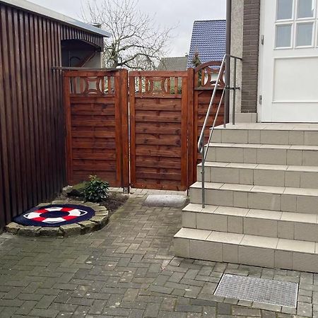 Ferienwohnung Mit Warnowblick Rostock Ngoại thất bức ảnh
